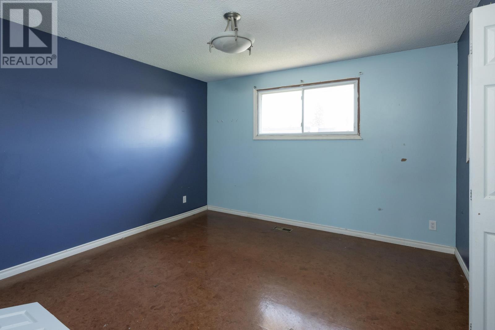 423 Brittany Drive, Thunder Bay, Ontario  P7B 5P3 - Photo 22 - TB2601260