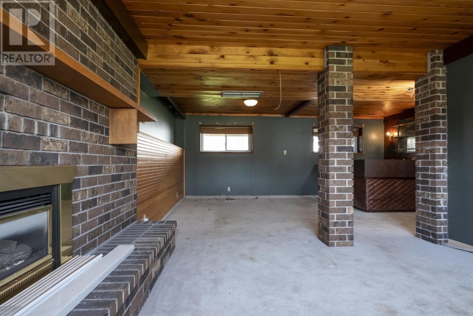 423 Brittany Drive, Thunder Bay, Ontario  P7B 5P3 - Photo 30 - TB2601260