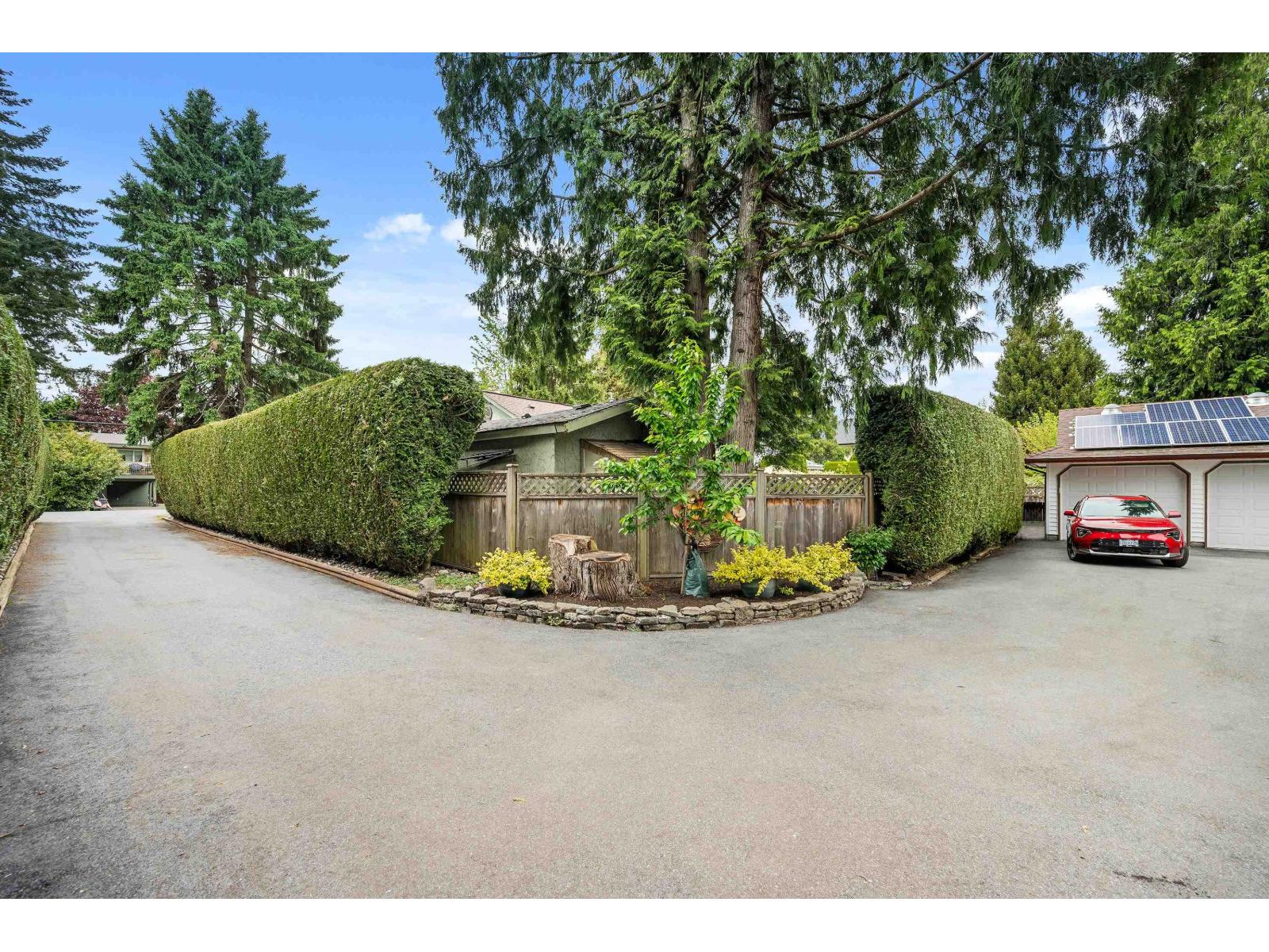 2566 126th Street, Surrey, British Columbia  V4A 3P7 - Photo 3 - R3129888