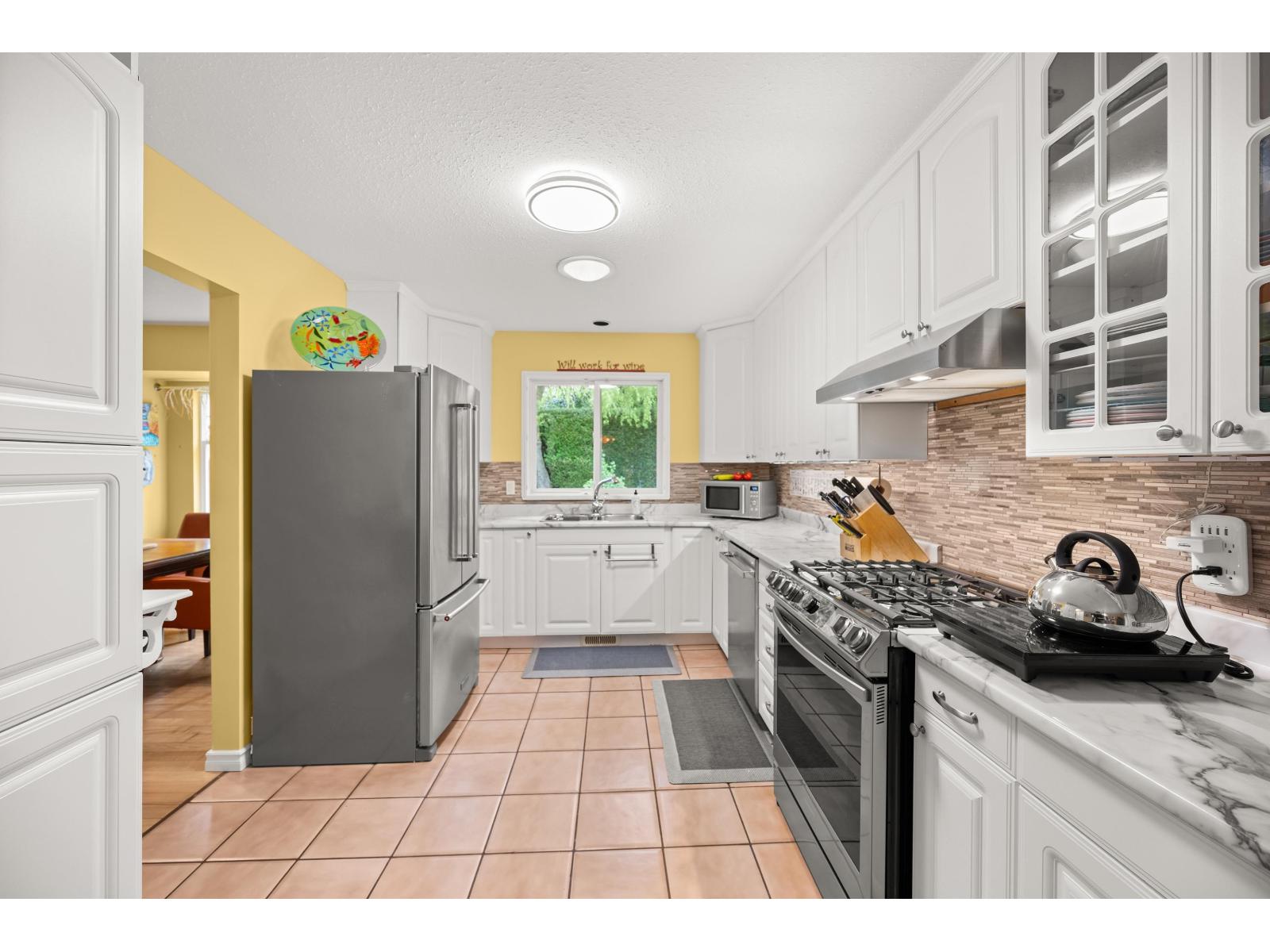 2566 126th Street, Surrey, British Columbia  V4A 3P7 - Photo 5 - R3129888