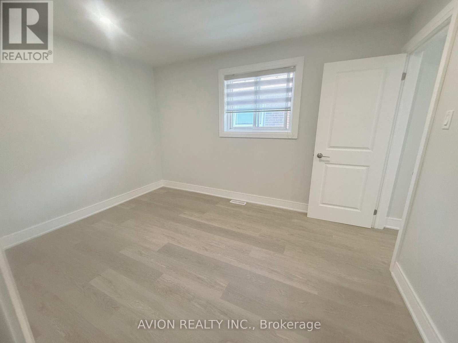 Part Of Main Floor - 248 Fairglen Avenue, Toronto, Ontario  M1W 1B1 - Photo 11 - E13217192