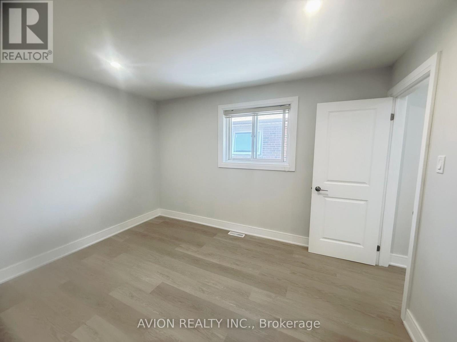 Part Of Main Floor - 248 Fairglen Avenue, Toronto, Ontario  M1W 1B1 - Photo 8 - E13217192