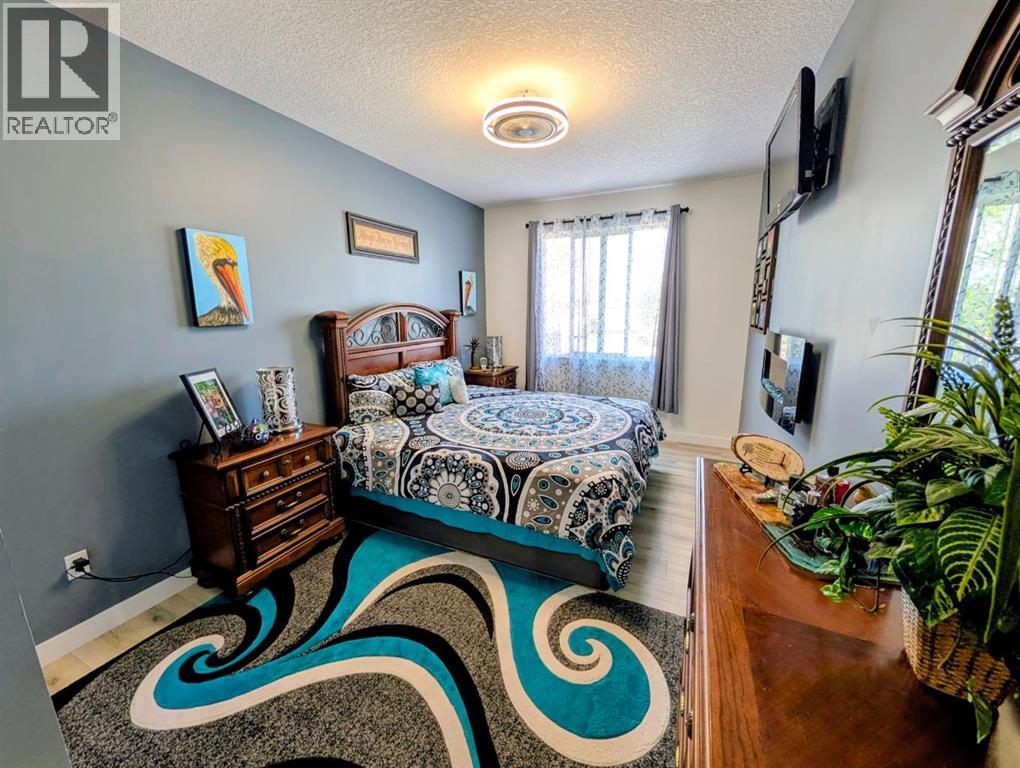 83 Harvest Square, Claresholm, Alberta  T0L 0T0 - Photo 10 - A2315150