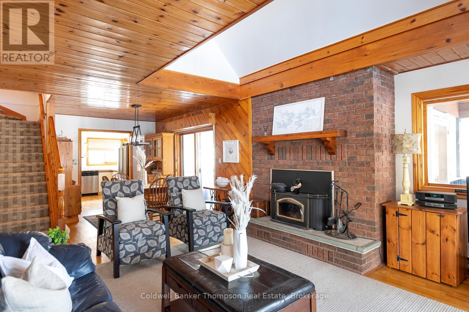 215 Ena Drive, Huntsville, Ontario  P1H 2J4 - Photo 10 - X13217176