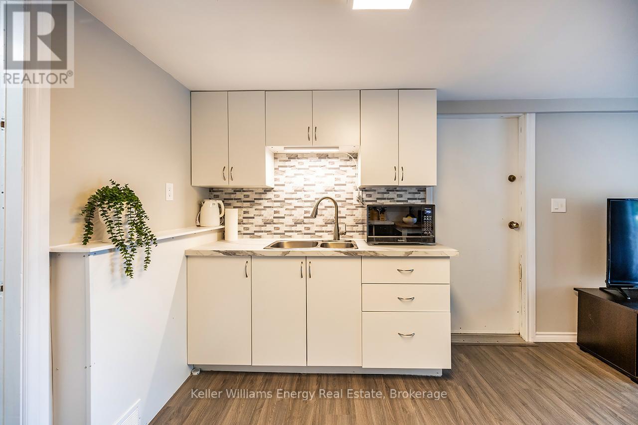 19 Pinewood Crescent, Kawartha Lakes, Ontario  L0A 1K0 - Photo 16 - X13209330