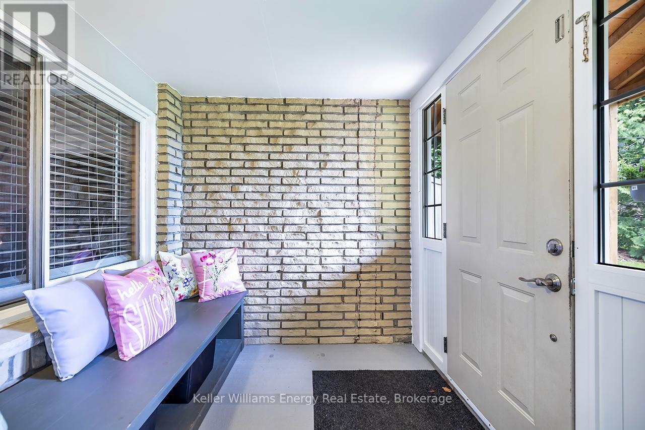 19 Pinewood Crescent, Kawartha Lakes, Ontario  L0A 1K0 - Photo 3 - X13209330