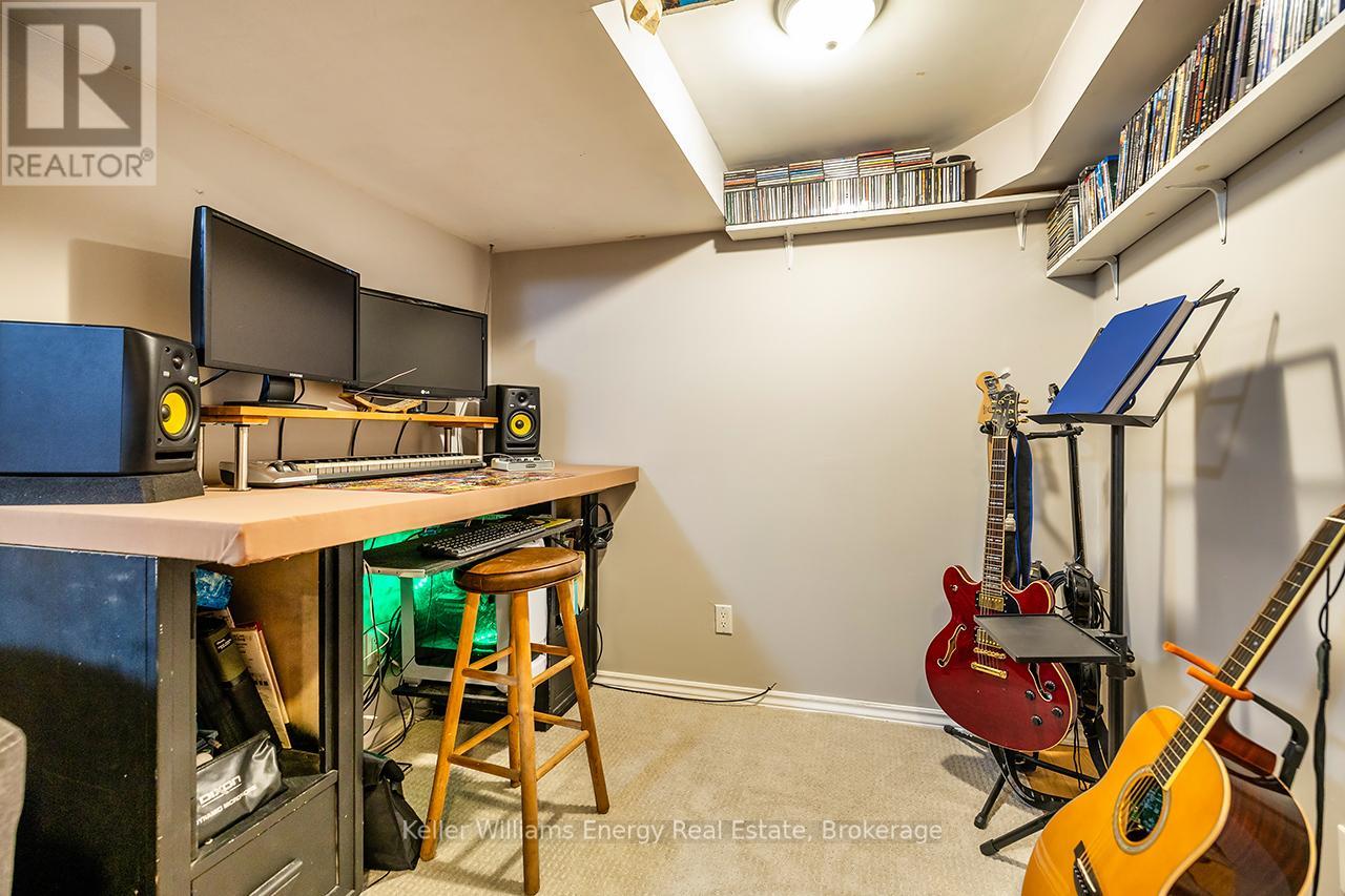 19 Pinewood Crescent, Kawartha Lakes, Ontario  L0A 1K0 - Photo 8 - X13209330
