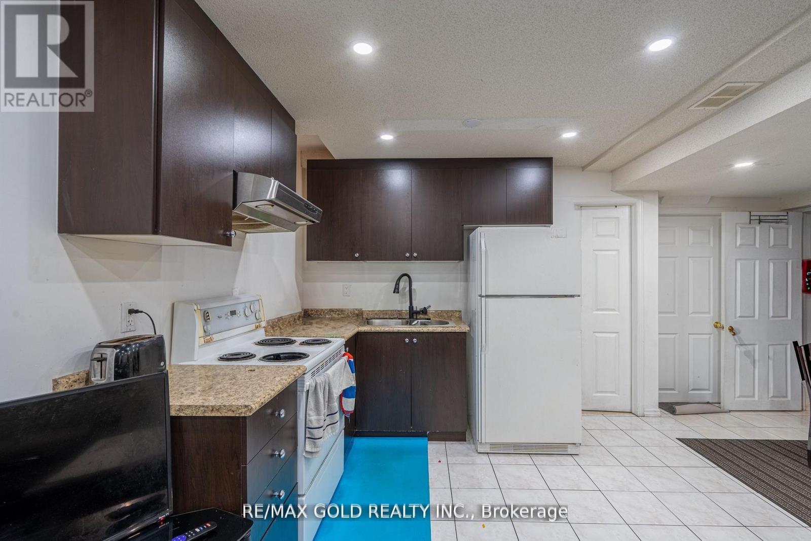 94 Bighorn Crescent, Brampton, Ontario  L6R 1G7 - Photo 28 - W13217174