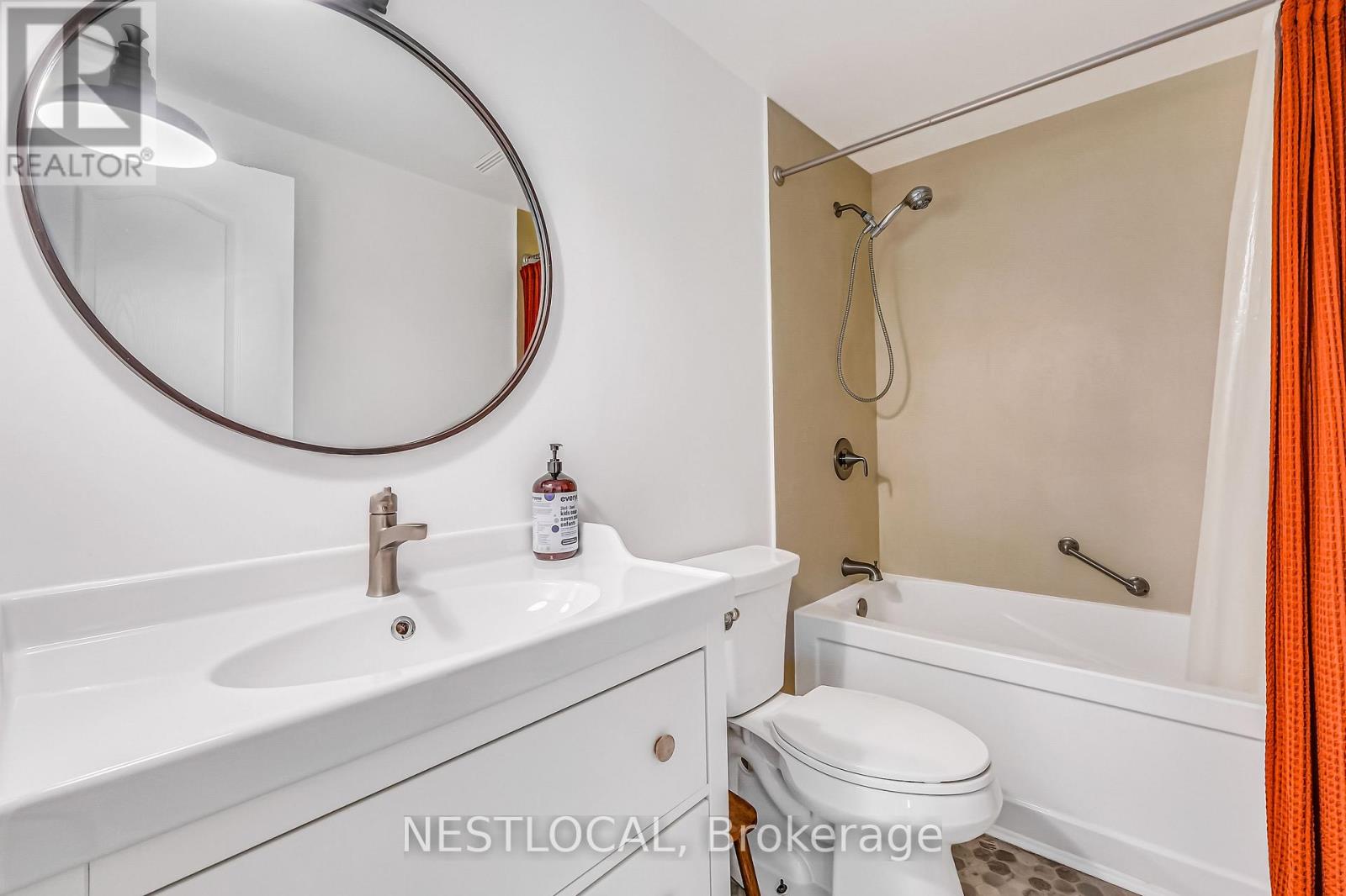 1007 Falgarwood Drive, Oakville, Ontario  L6H 1N7 - Photo 17 - W13217184