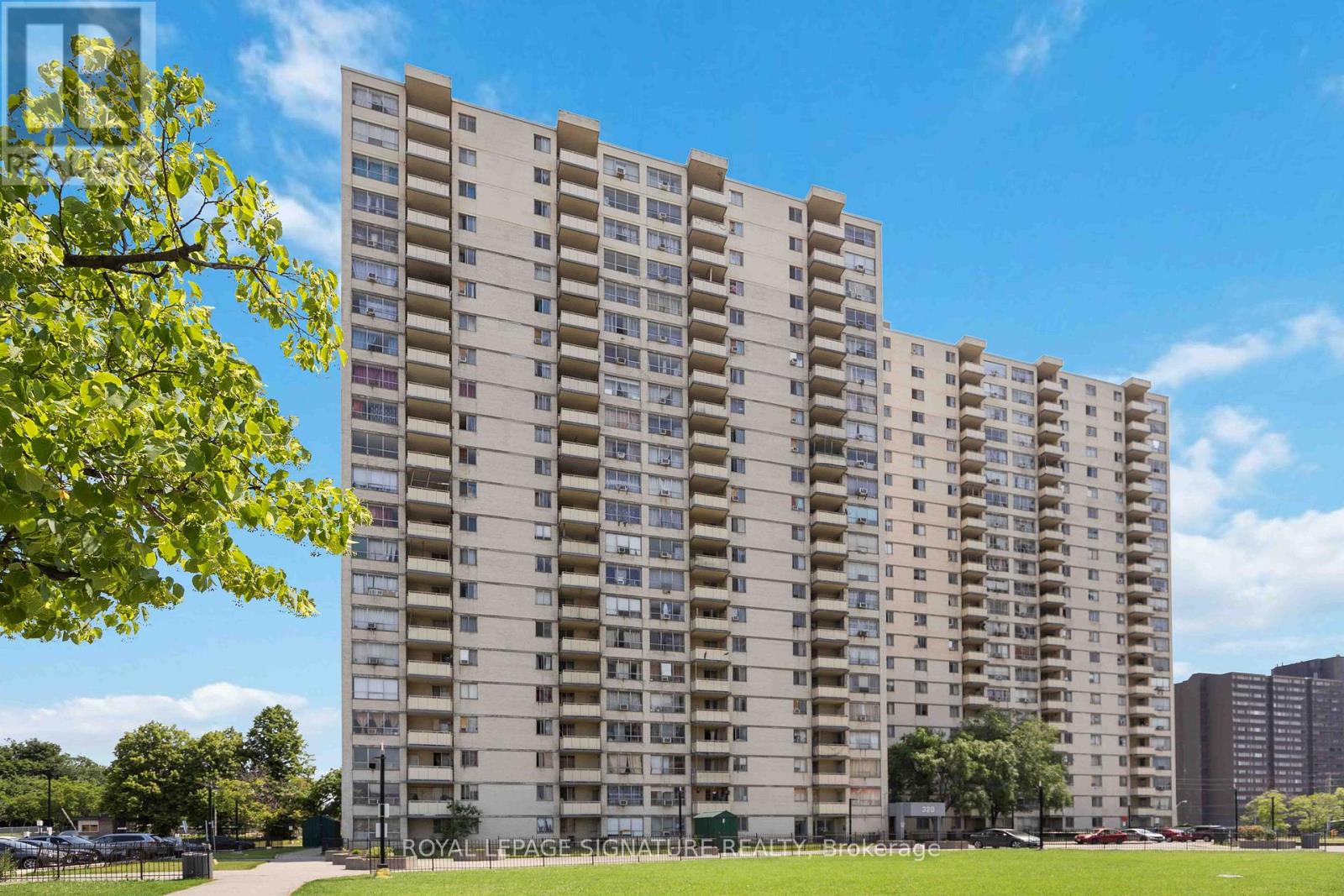 2315 - 320 DIXON ROAD, Toronto, Ontario