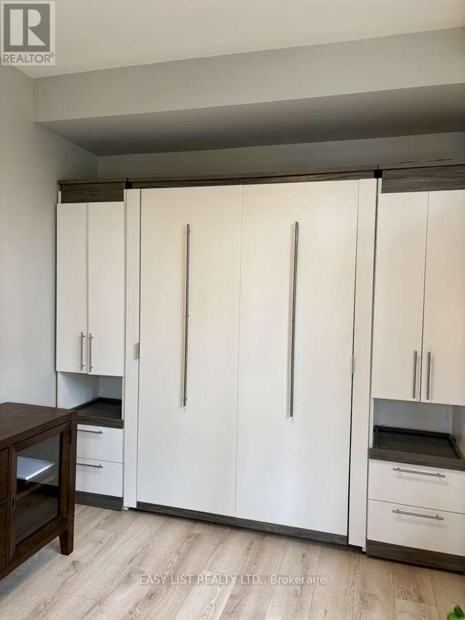 B8 - 245 Dalesford Road, Toronto, Ontario  M8Y 4H7 - Photo 19 - W13217204