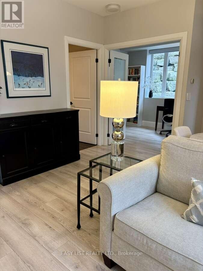 B8 - 245 Dalesford Road, Toronto, Ontario  M8Y 4H7 - Photo 8 - W13217204