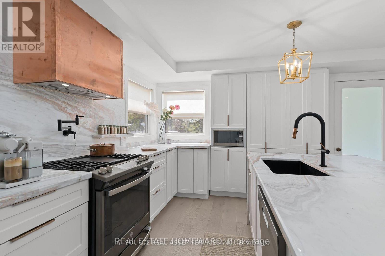 1391 Doyle Road, Loyalist, Ontario  K0H 1G0 - Photo 7 - X13217214