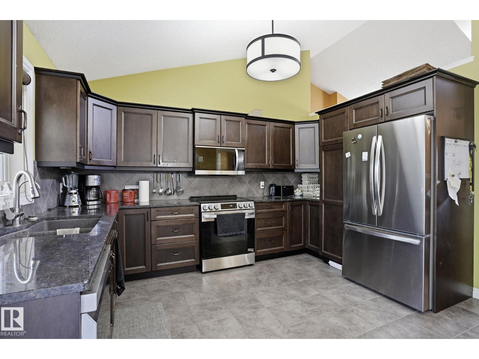Lorem Ipsum Dolor, Rural Parkland County, Alberta  T7Y  - Photo 15 - DEMO29828450