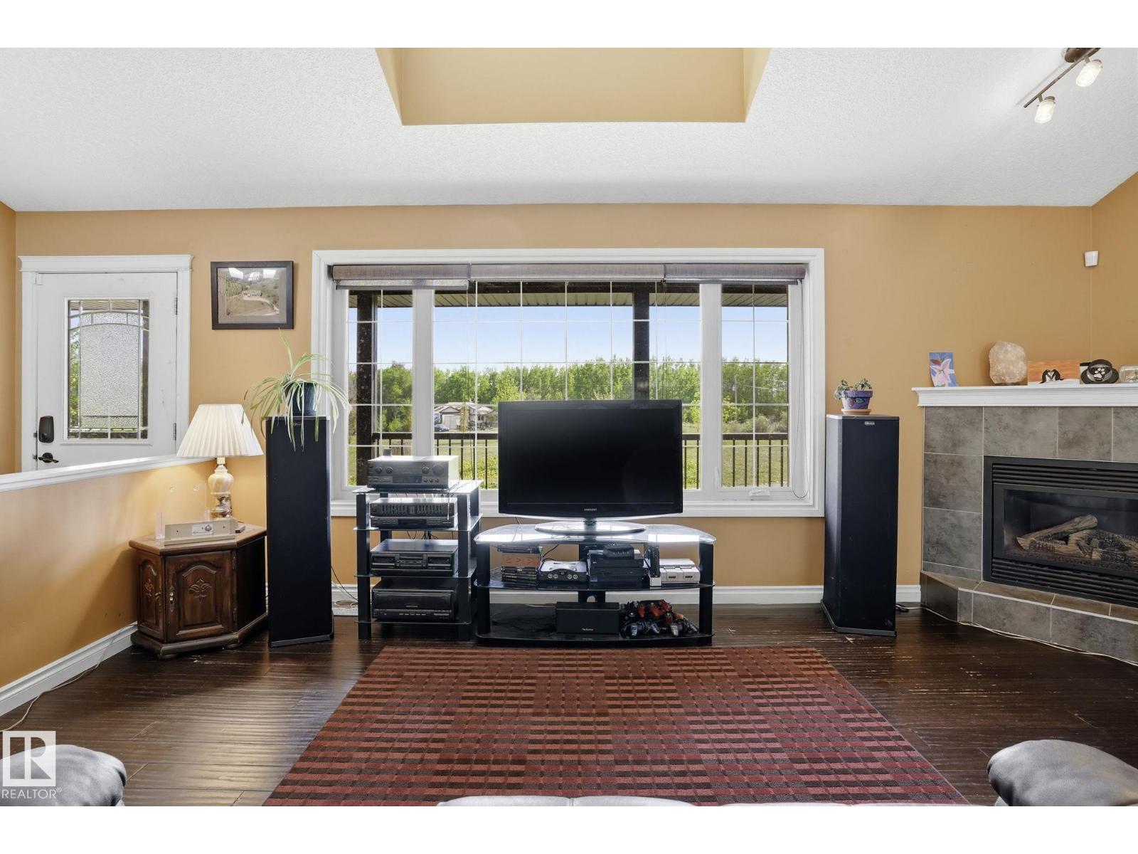 Lorem Ipsum Dolor, Rural Parkland County, Alberta  T7Y  - Photo 6 - DEMO29828450
