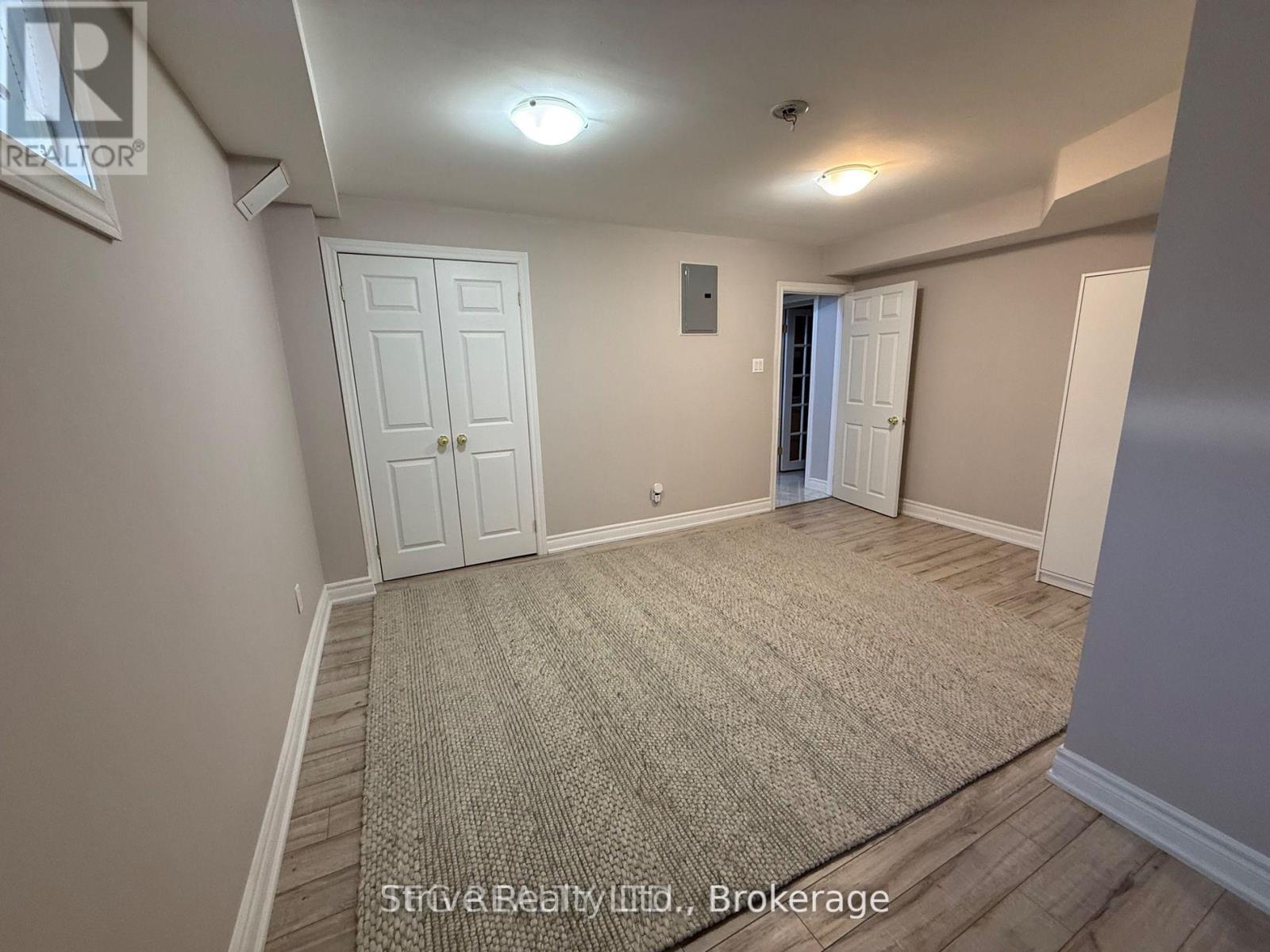 Lower - 417 Henry Street, Whitby, Ontario  L1N 5C8 - Photo 3 - E13217068