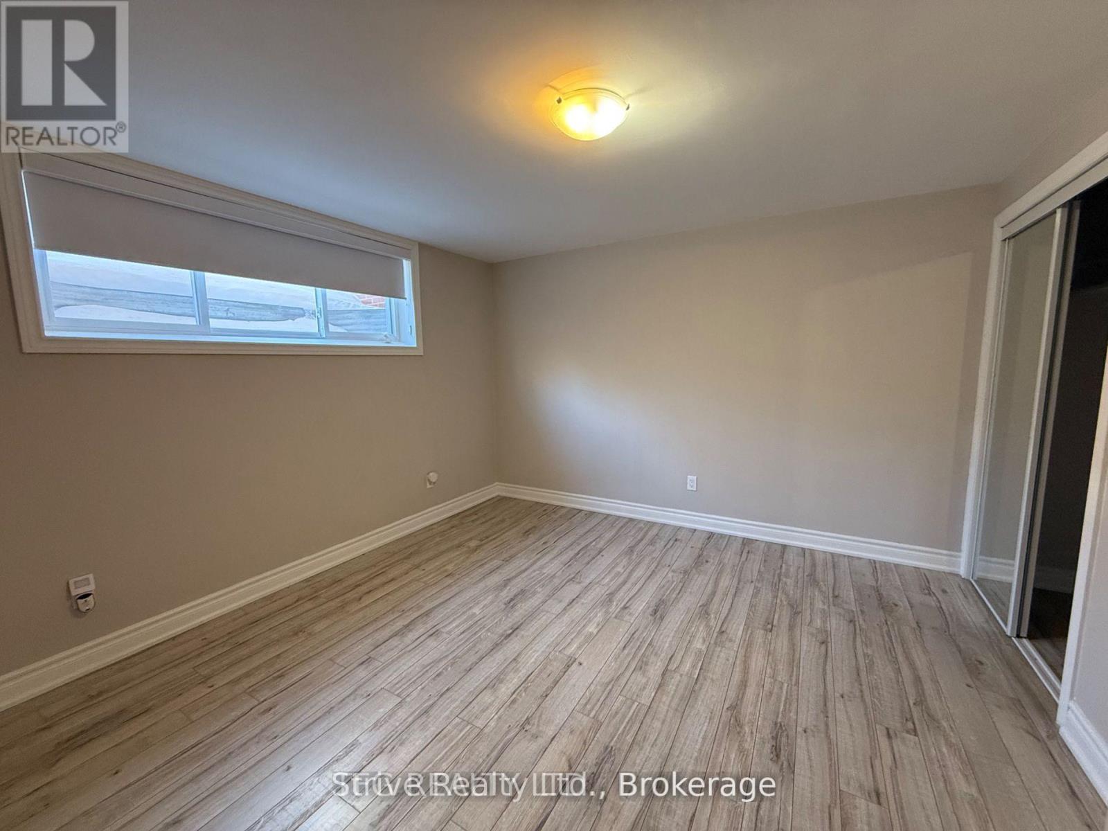 Lower - 417 Henry Street, Whitby, Ontario  L1N 5C8 - Photo 8 - E13217068