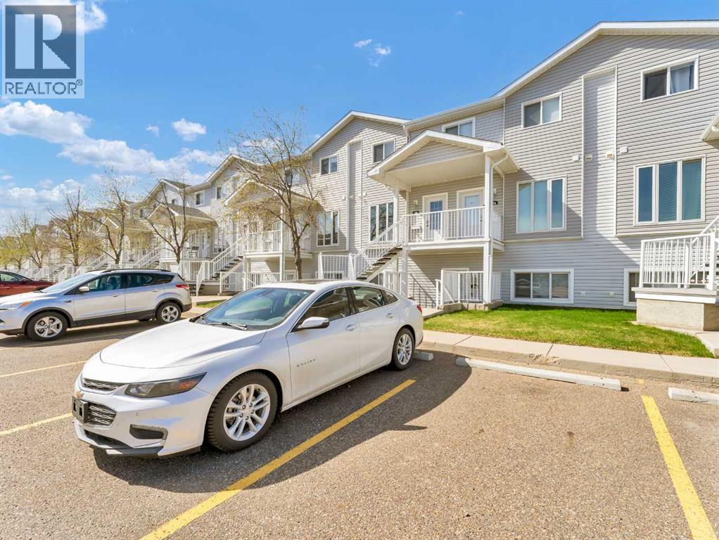 280 Northlands Pointe Ne, Medicine Hat, Alberta  T1C 0C1 - Photo 6 - A2309026