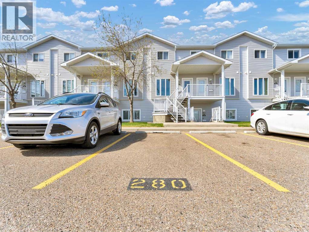 280 Northlands Pointe Ne, Medicine Hat, Alberta  T1C 0C1 - Photo 38 - A2309026