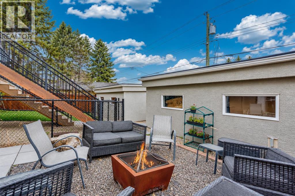 4827 22 Avenue Nw, Calgary, Alberta  T3B 0Y4 - Photo 36 - A2309413