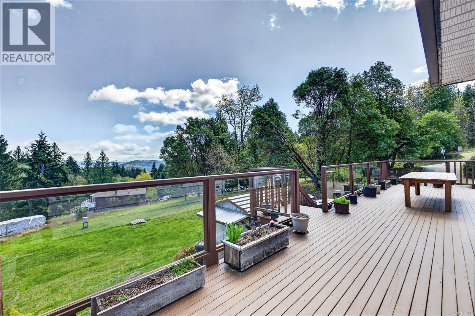 456 Dukes Rd, Salt Spring, British Columbia