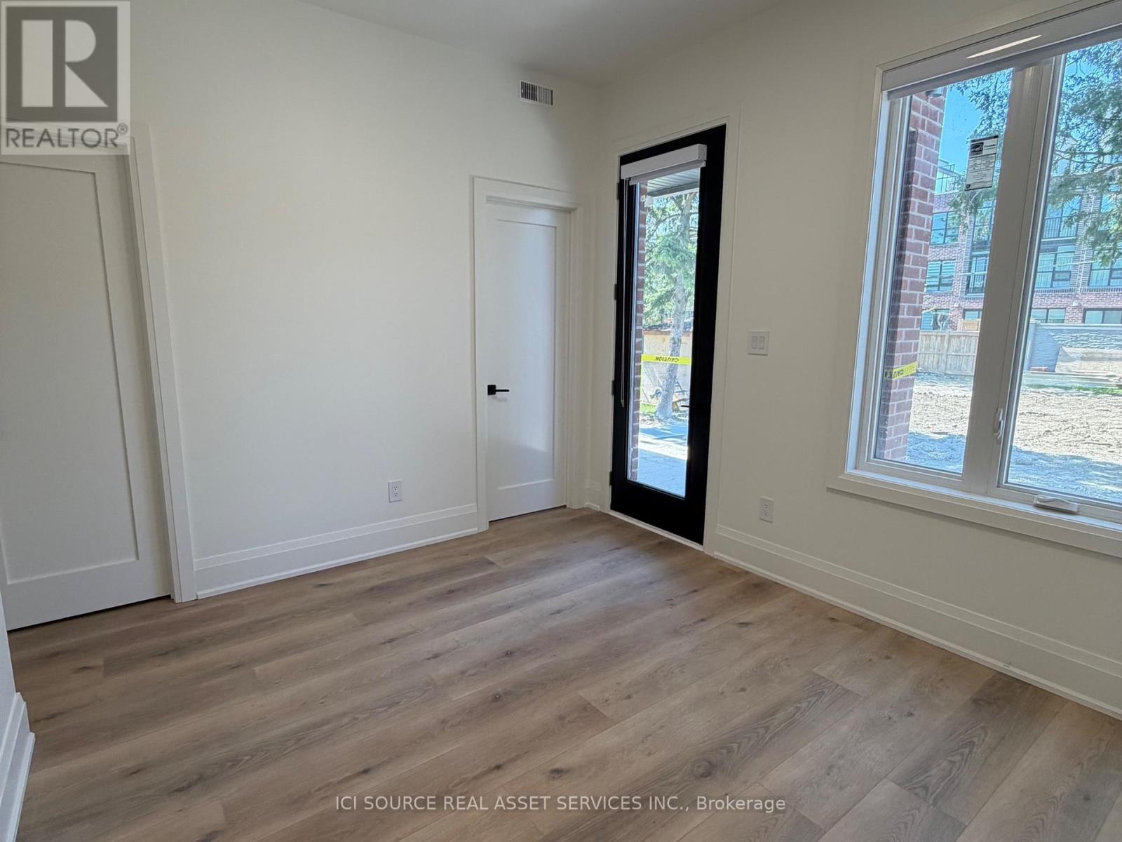 Unit 1 - 28 Norcross Road, Toronto, Ontario  M3H 2R4 - Photo 7 - C13113964