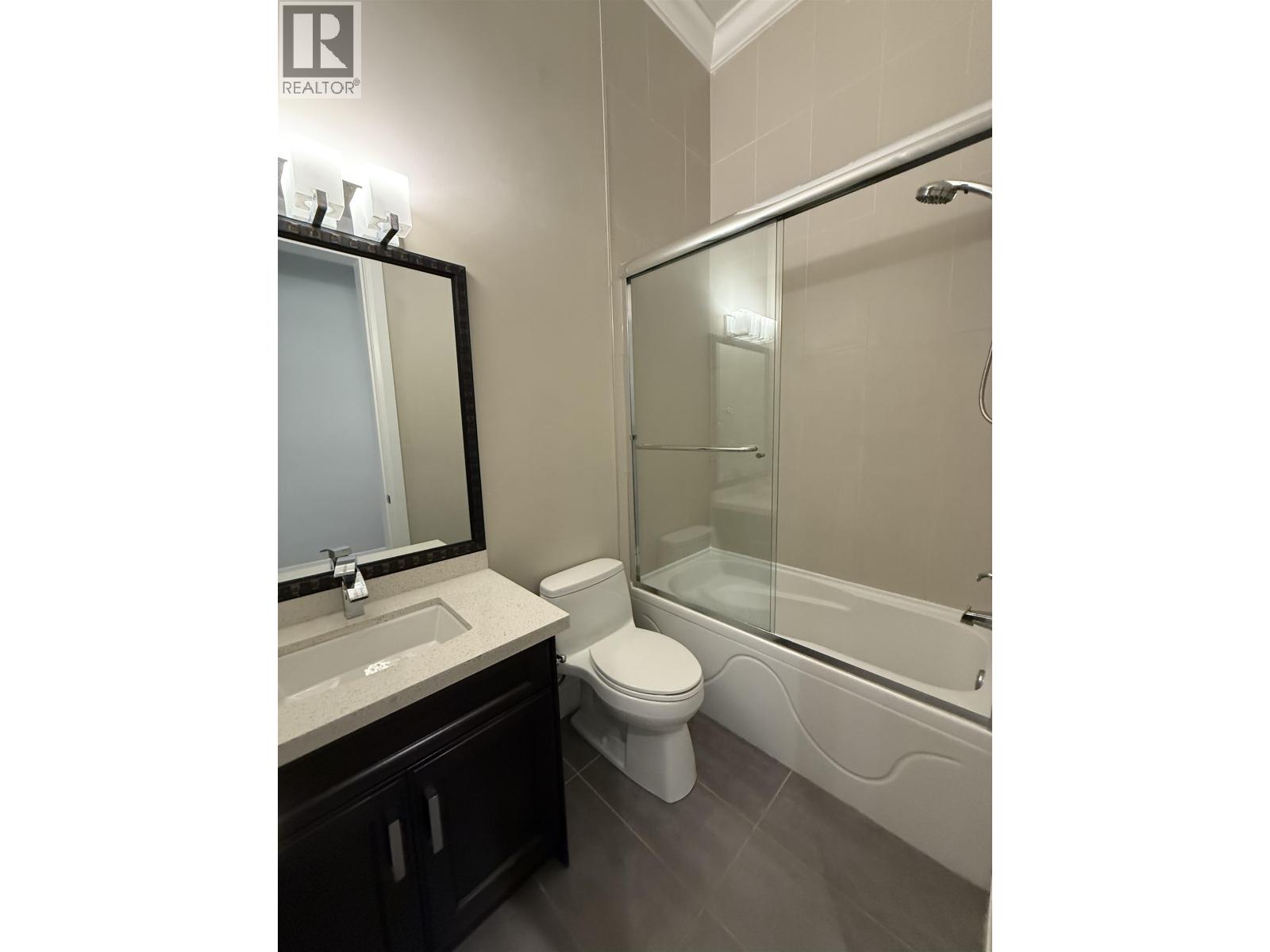 6688 Altringham Court, Burnaby, British Columbia  V5E 4J2 - Photo 10 - R3129945