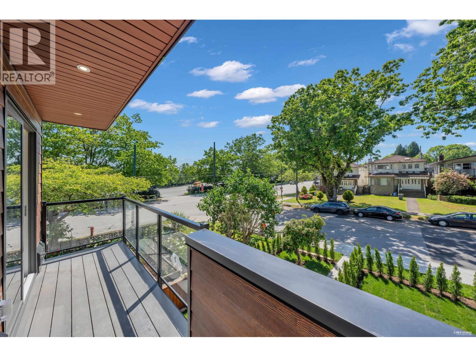 2 2893 Eton Street, Vancouver, British Columbia  V5K 1K4 - Photo 8 - R3129285