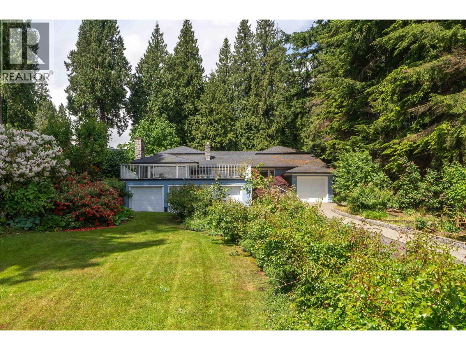 1393 Mathers Avenue, West Vancouver, British Columbia  V7T 2G5 - Photo 1 - R3127435