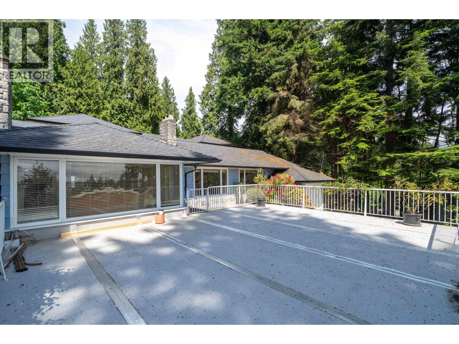 1393 Mathers Avenue, West Vancouver, British Columbia  V7T 2G5 - Photo 38 - R3127435