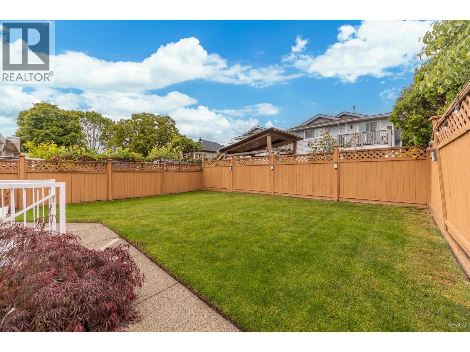7525 17th Avenue, Burnaby, British Columbia  V3N 1L6 - Photo 25 - R3129106