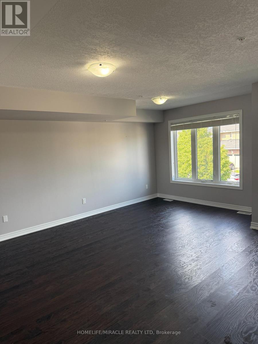 53 Oliver Lane, St. Catharines, Ontario  L2P 0C4 - Photo 15 - X13217228