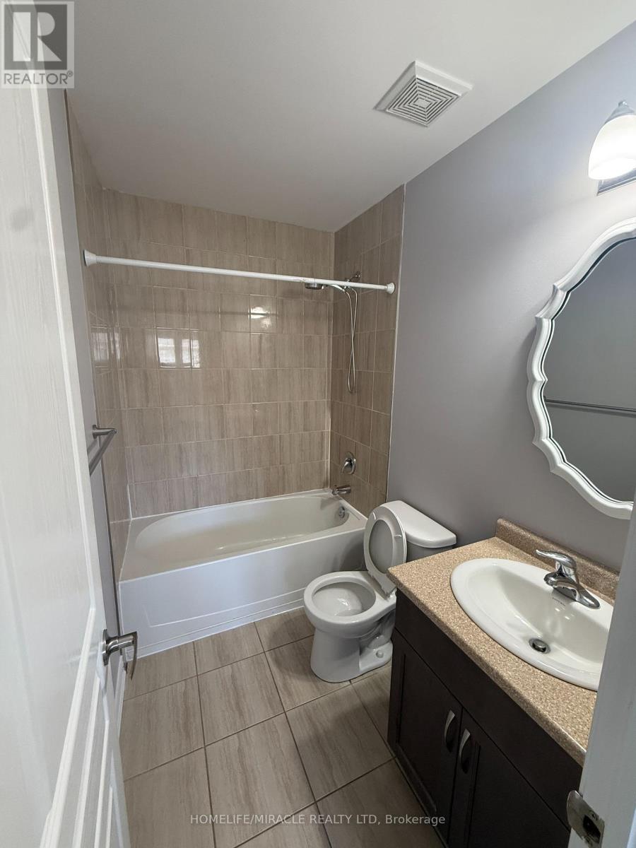 53 Oliver Lane, St. Catharines, Ontario  L2P 0C4 - Photo 29 - X13217228