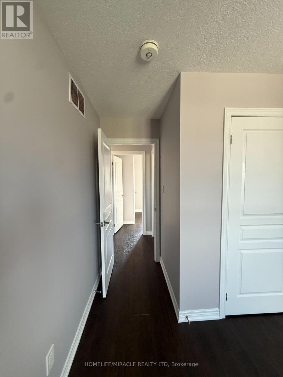 53 Oliver Lane, St. Catharines, Ontario  L2P 0C4 - Photo 34 - X13217228