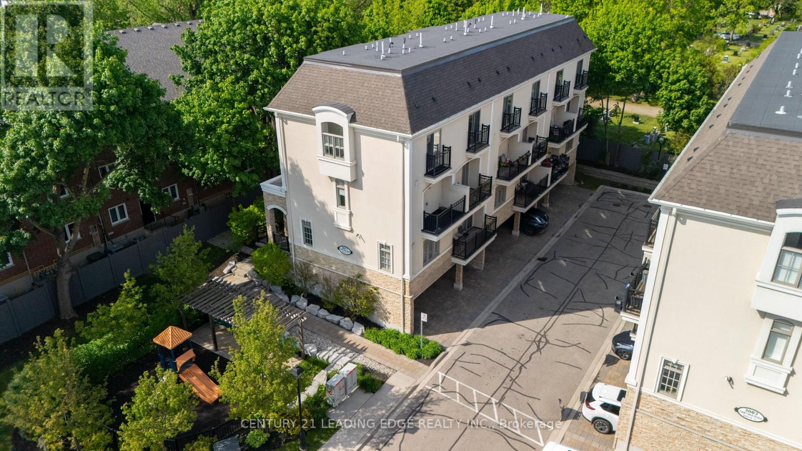 18 - 3077 Cawthra Road, Mississauga, Ontario  L5A 2X4 - Photo 39 - W13216974