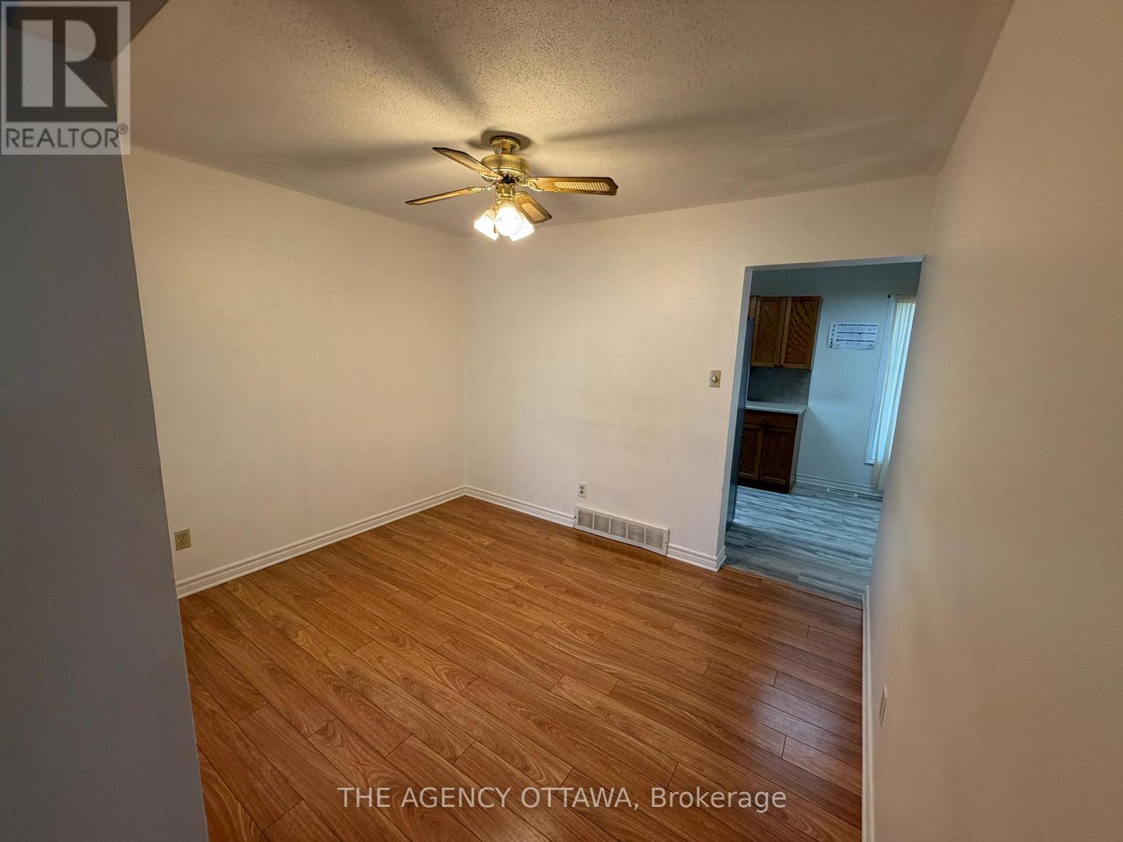 6351 St Louis Drive, Ottawa, Ontario  K1C 2X9 - Photo 7 - X13215392