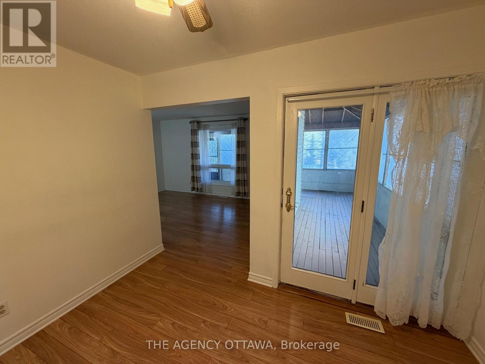 6351 St Louis Drive, Ottawa, Ontario  K1C 2X9 - Photo 8 - X13215392