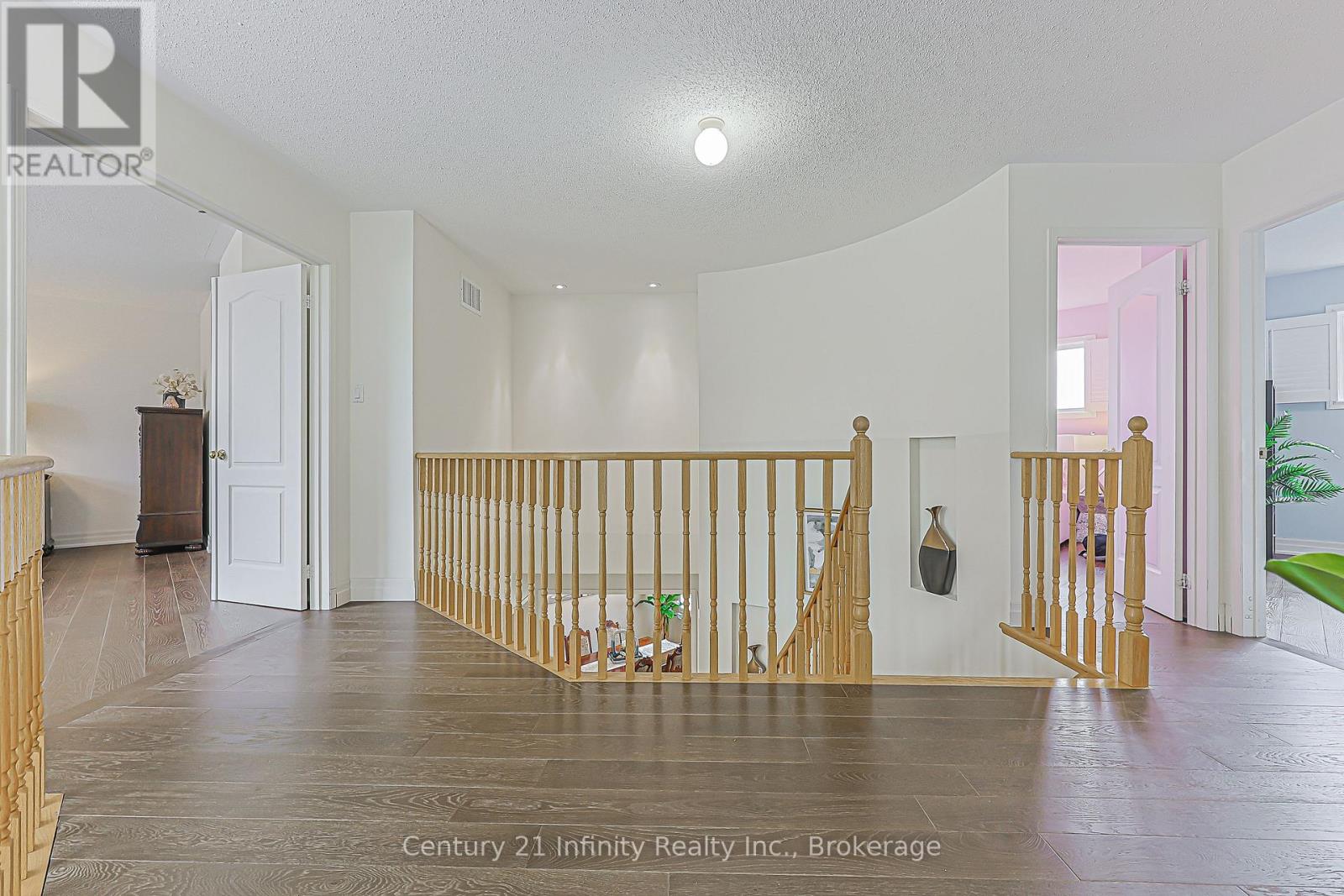 59 Splendor Drive, Whitby, Ontario  L1P 1X5 - Photo 23 - E13217270
