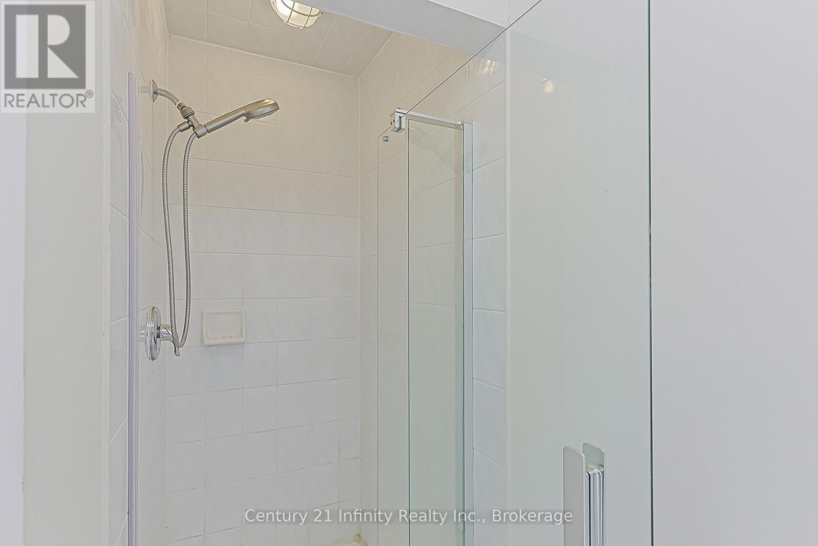 59 Splendor Drive, Whitby, Ontario  L1P 1X5 - Photo 28 - E13217270