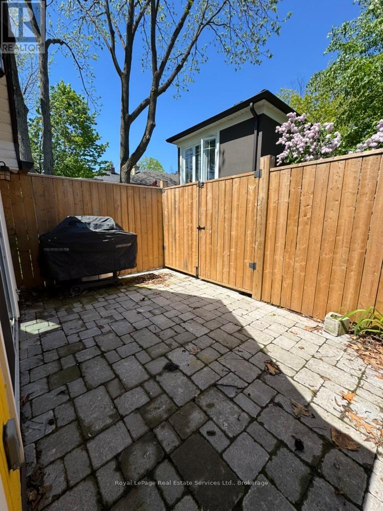 Th - 40 Bond Street, Oakville, Ontario  L6K 1L7 - Photo 14 - W13217252