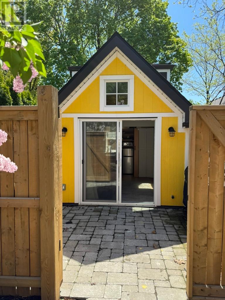 Th - 40 Bond Street, Oakville, Ontario  L6K 1L7 - Photo 2 - W13217252
