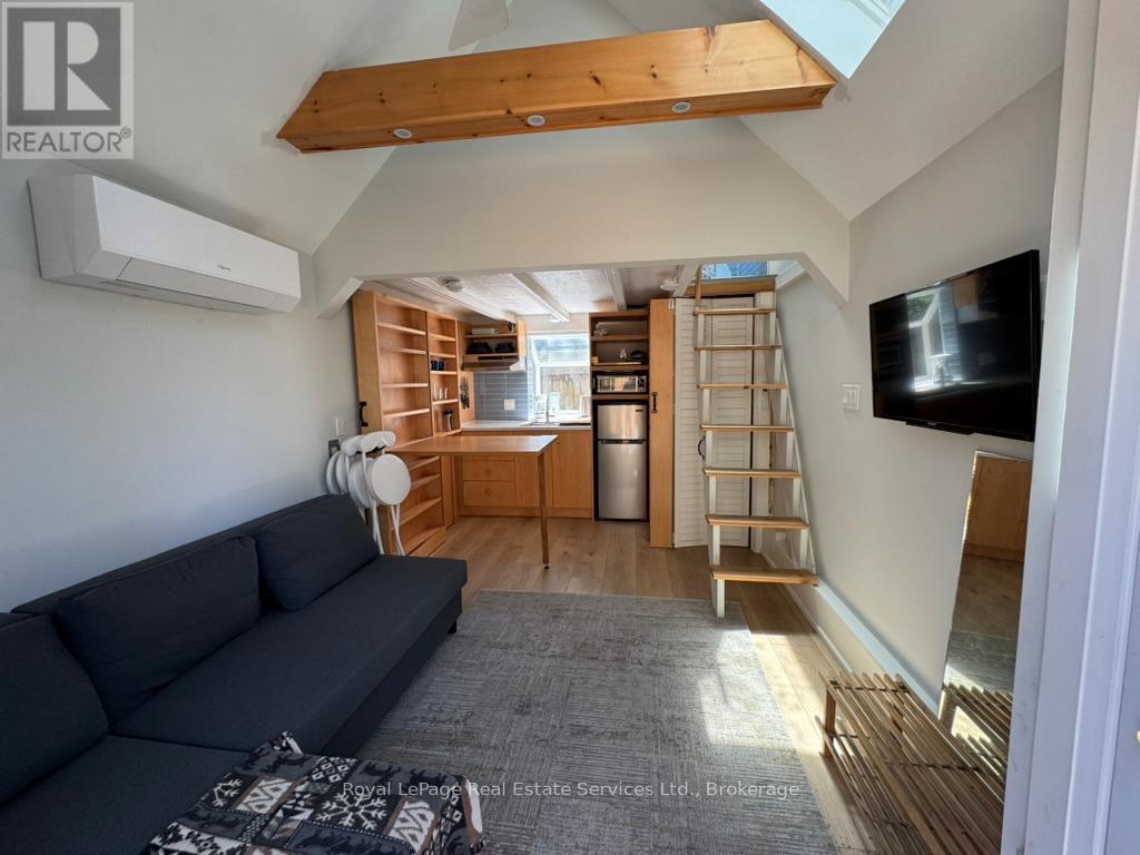 Th - 40 Bond Street, Oakville, Ontario  L6K 1L7 - Photo 3 - W13217252