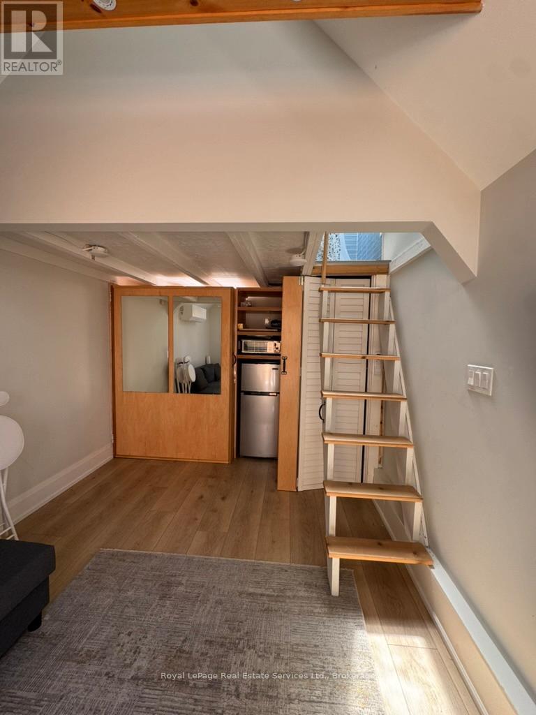 Th - 40 Bond Street, Oakville, Ontario  L6K 1L7 - Photo 7 - W13217252