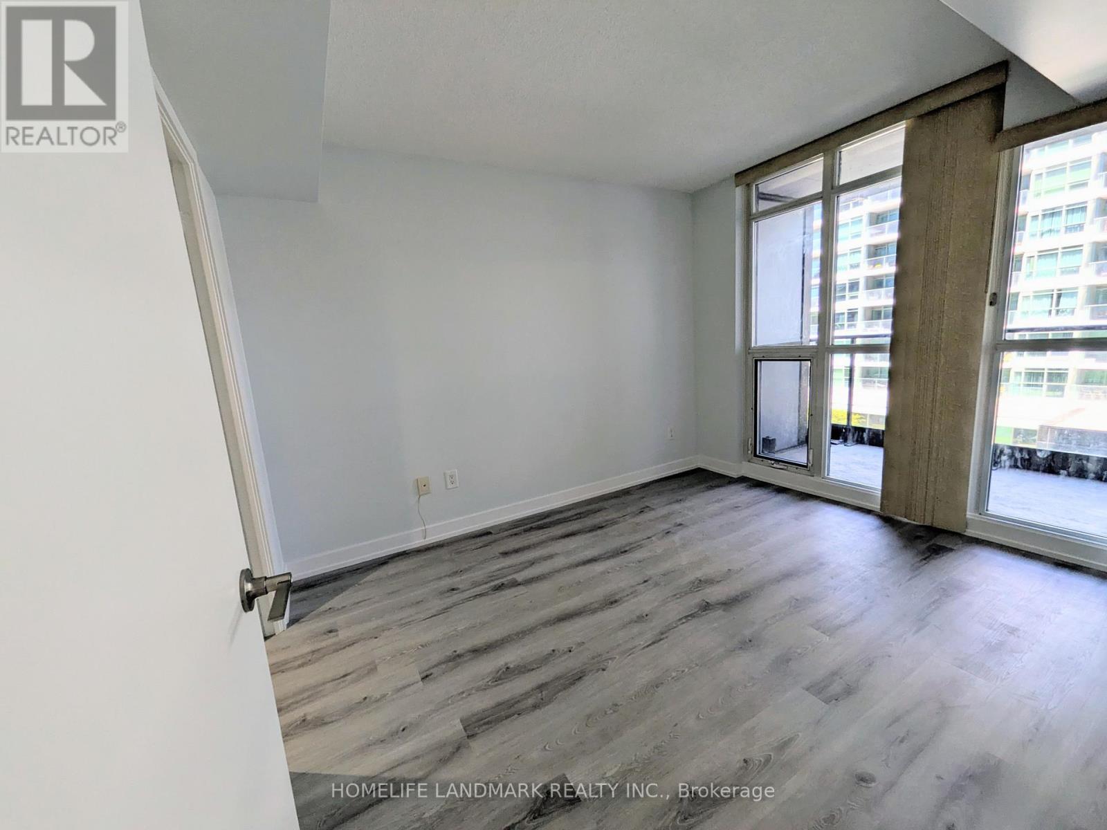 516 - 19 Singer Court, Toronto, Ontario  M2K 0B2 - Photo 5 - C13217260