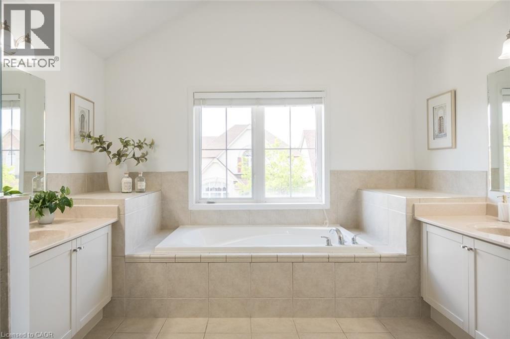 727 Maddocks Trail, Milton, Ontario  L9T 0E1 - Photo 42 - 40834679