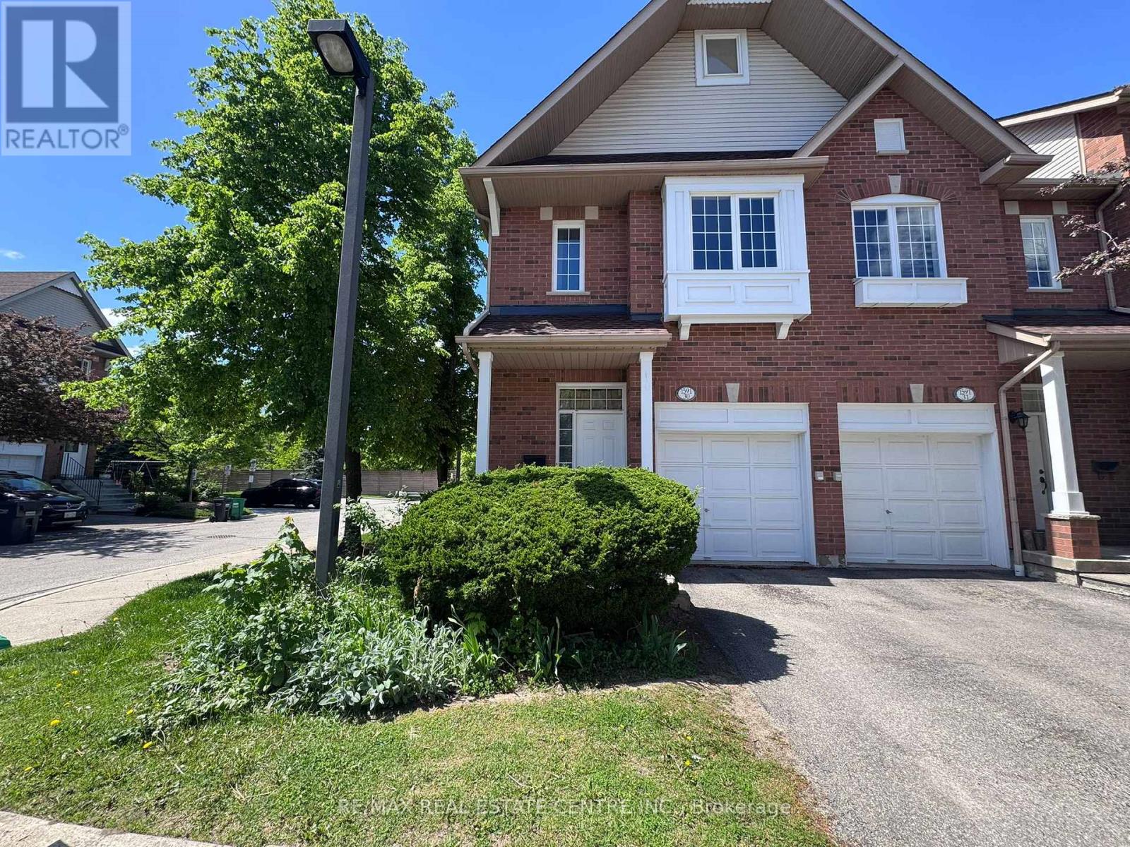 30 - 1591 SOUTH PARADE COURT, Mississauga, Ontario