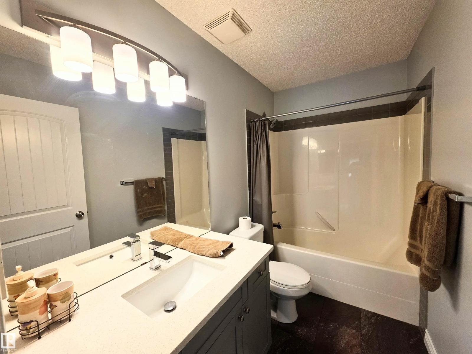 Lorem Ipsum Dolor, Sherwood Park, Alberta  T8H  - Photo 8 - DEMO29828520