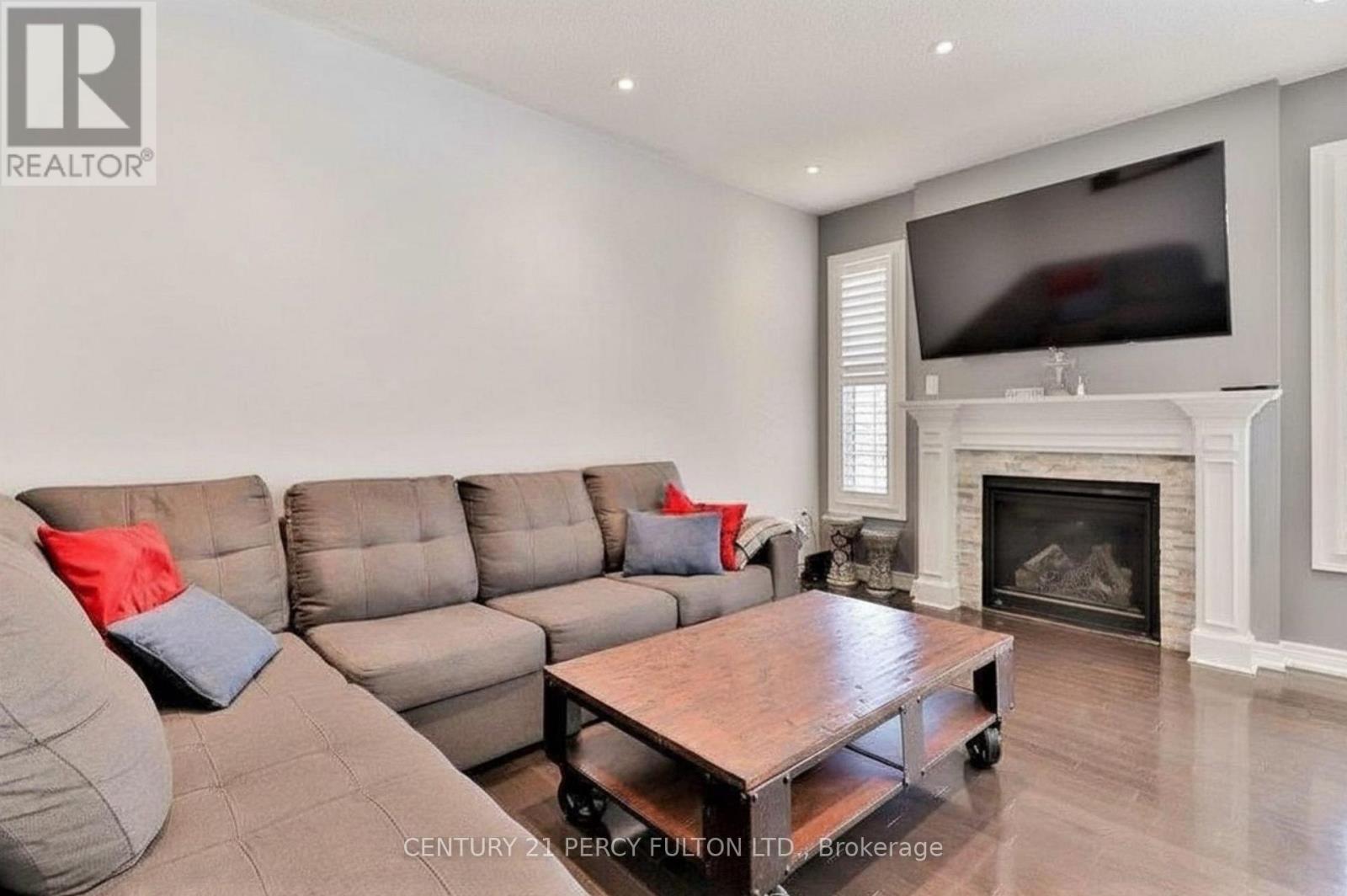 115 Bonnie Braes Drive, Brampton, Ontario  L6Y 0Z5 - Photo 12 - W13217256
