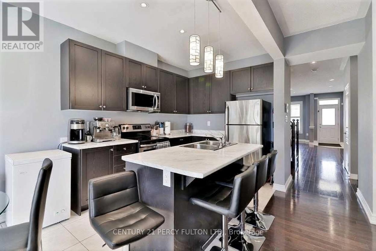 115 Bonnie Braes Drive, Brampton, Ontario  L6Y 0Z5 - Photo 8 - W13217256
