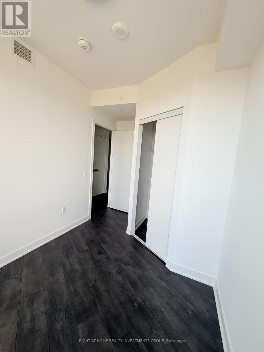 2507 - 1185 Dupont Street, Toronto, Ontario  M6H 0G5 - Photo 13 - W13217268